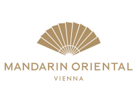 MANDARIN ORIENTAL LOGO GOLD MOVIE 400x300